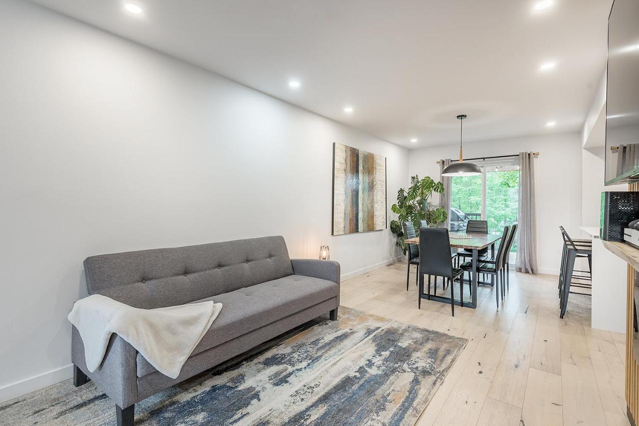 Free Parking Prime Location New Modern Condo Brossard Eksteriør billede